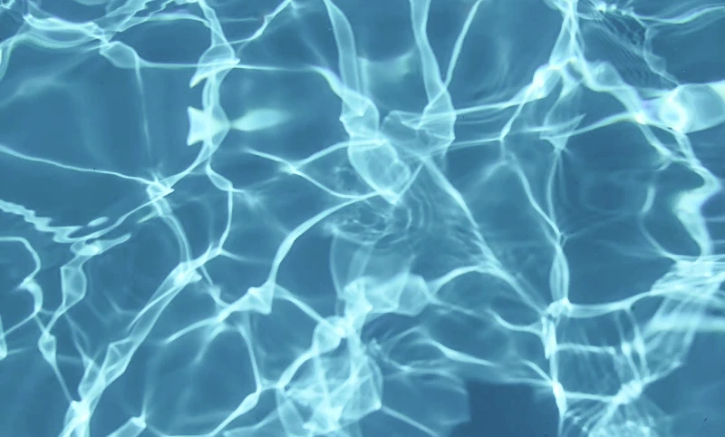 Onde Bleue : piscine privée et élégante en location à Savoie